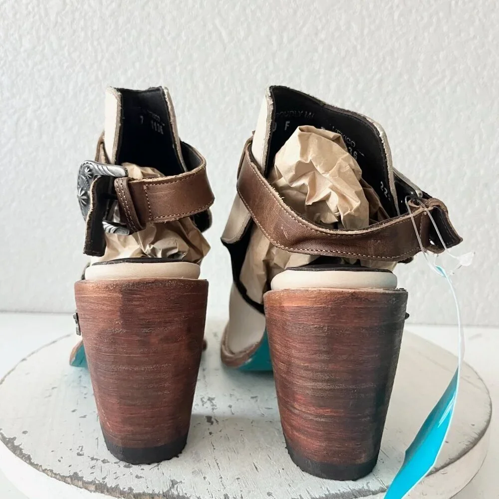 New Lane HIGH NOON Womens Cowboy Booties Sz 7 Putty Western Cowgirl Short Boots